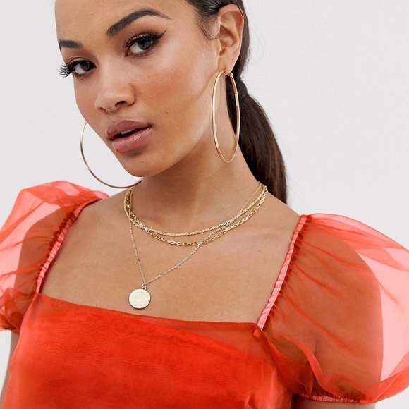 Short sleeve sheered organza top with ruffle detail - Picture 4 of 4